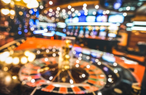 Live-dealer table with real dealer streaming in HD on habawin mobile